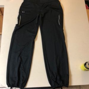 Women’s large under armour work our pants